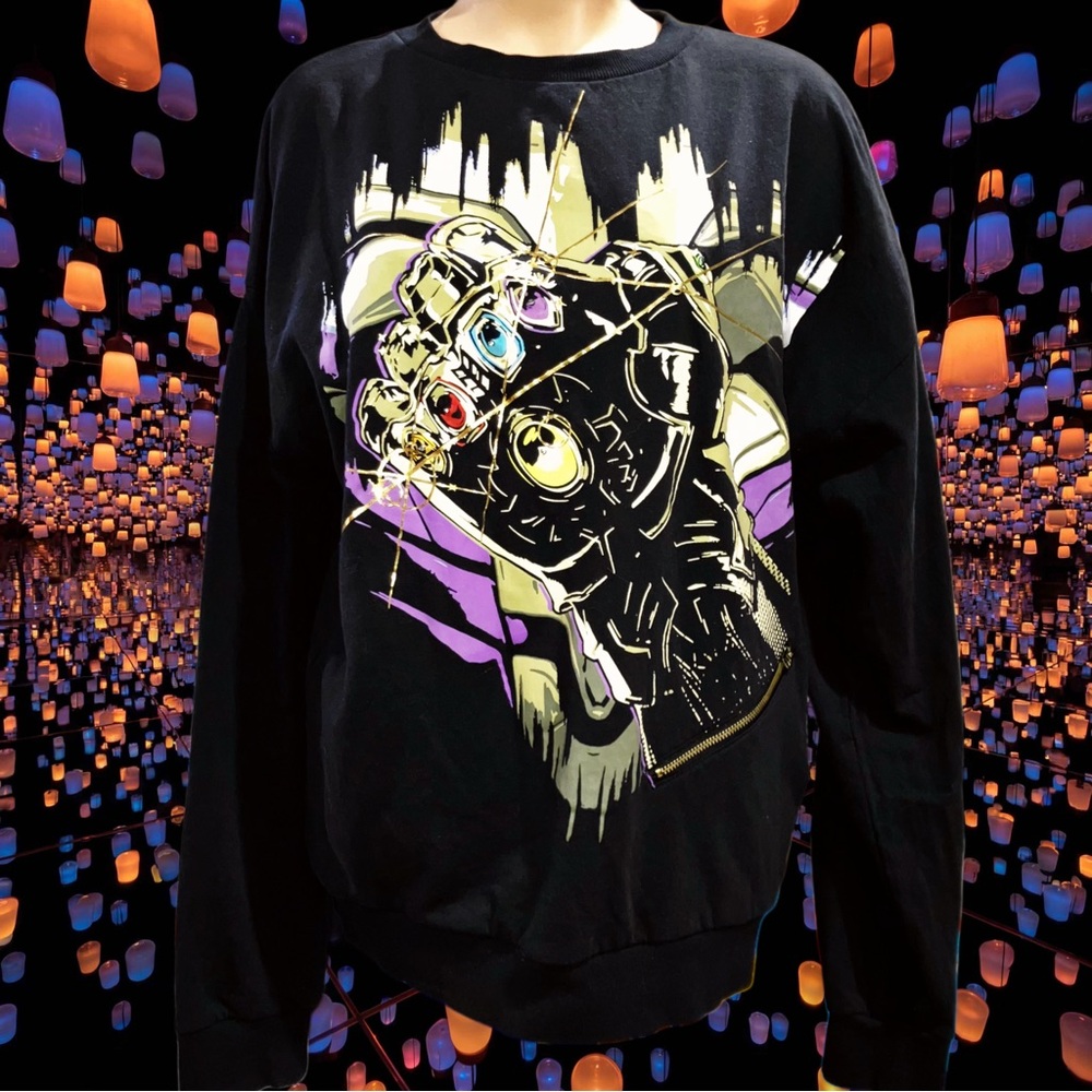 Disney Marvel Avengers Infinity Gauntlet Black Sweatshirt Light Up Unisex Medium